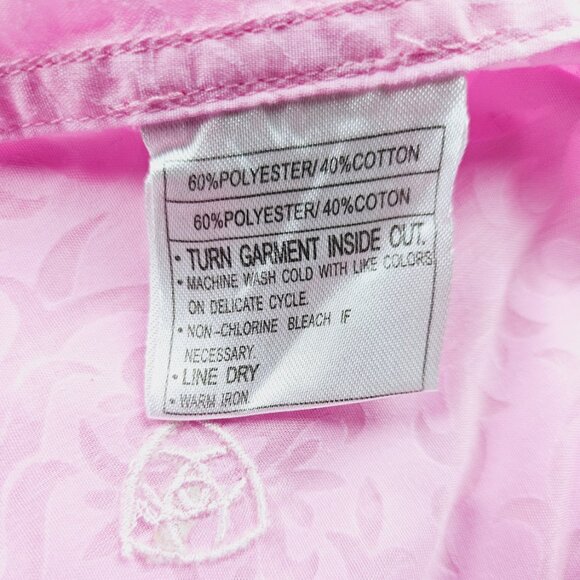 Ariat Women’s Light Weight Solid Pink Scrolled Blouse - Picture 5 of 5